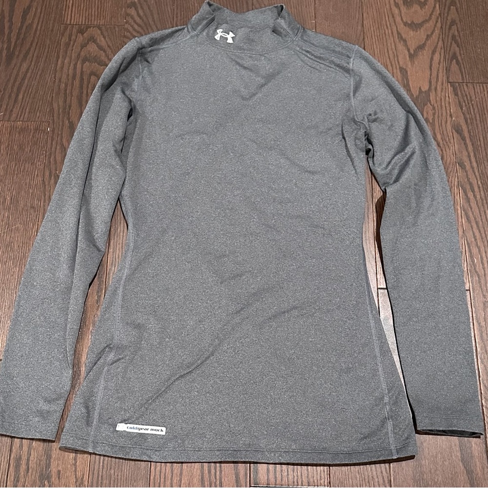 Under Armour ColdGear Mock Neck Base-layer Size M